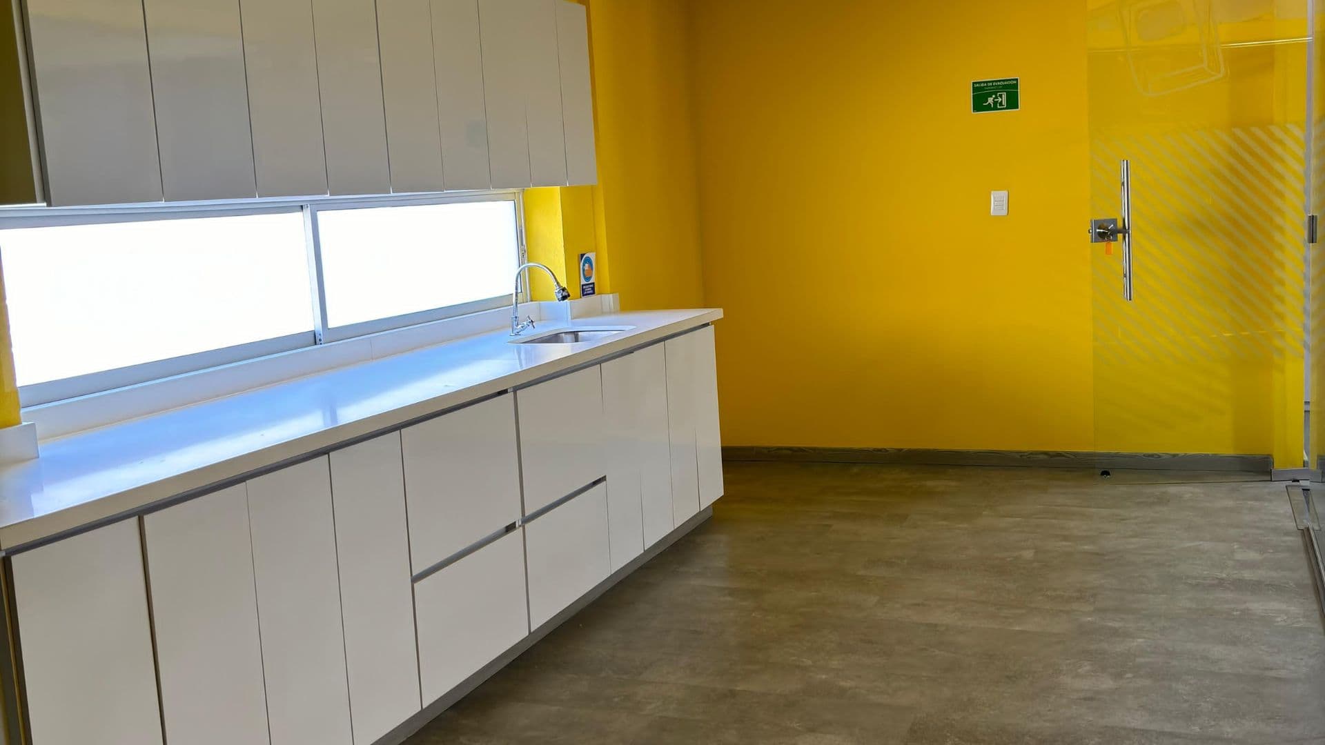 Fundación Ideal - Oficina x40 puestos 3